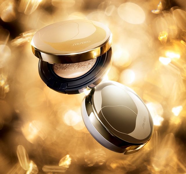 Gold Camellia Limited Edition Case for Cushion Compact
